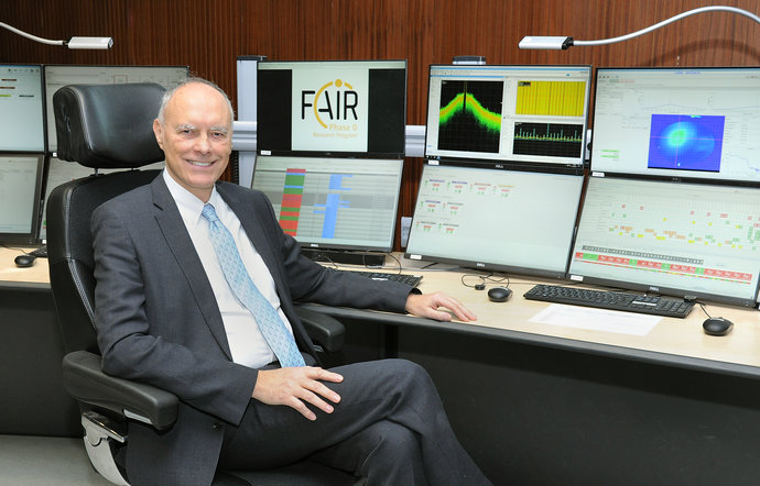 Professor Dr. Paolo Giubellino in the Main Control Room
