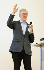 Professor em. Juha Äystö