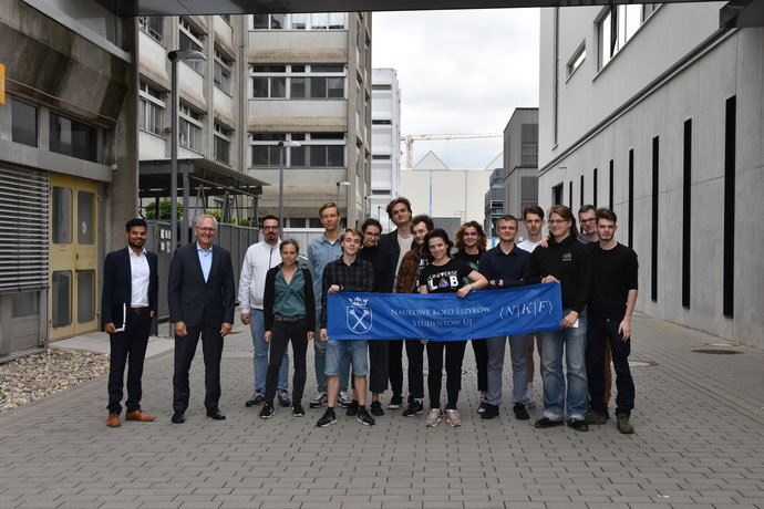 Group photo of the students of Jagiellonen University at GSI/FAIR