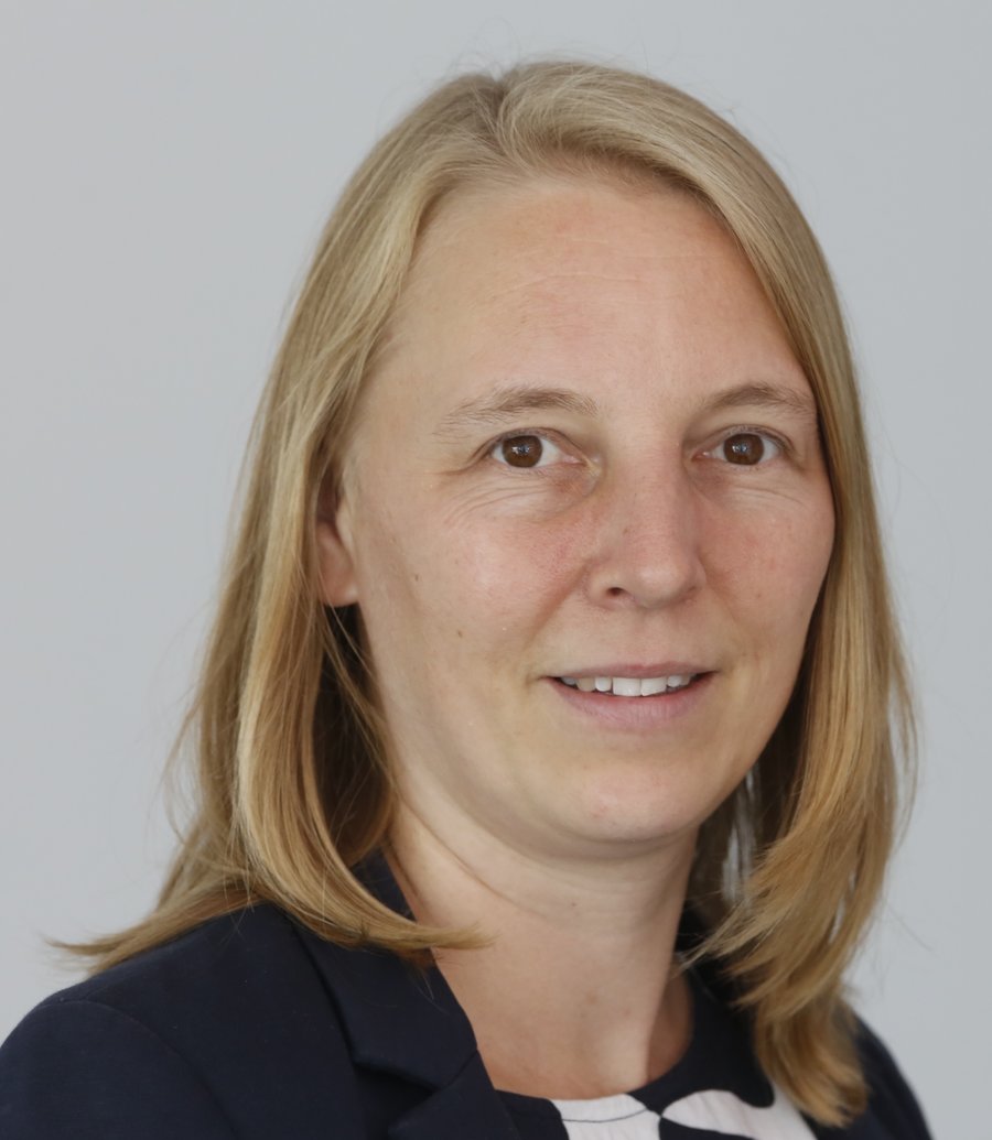 Professorin Hannah Elfner Professorin Hannah Elfner